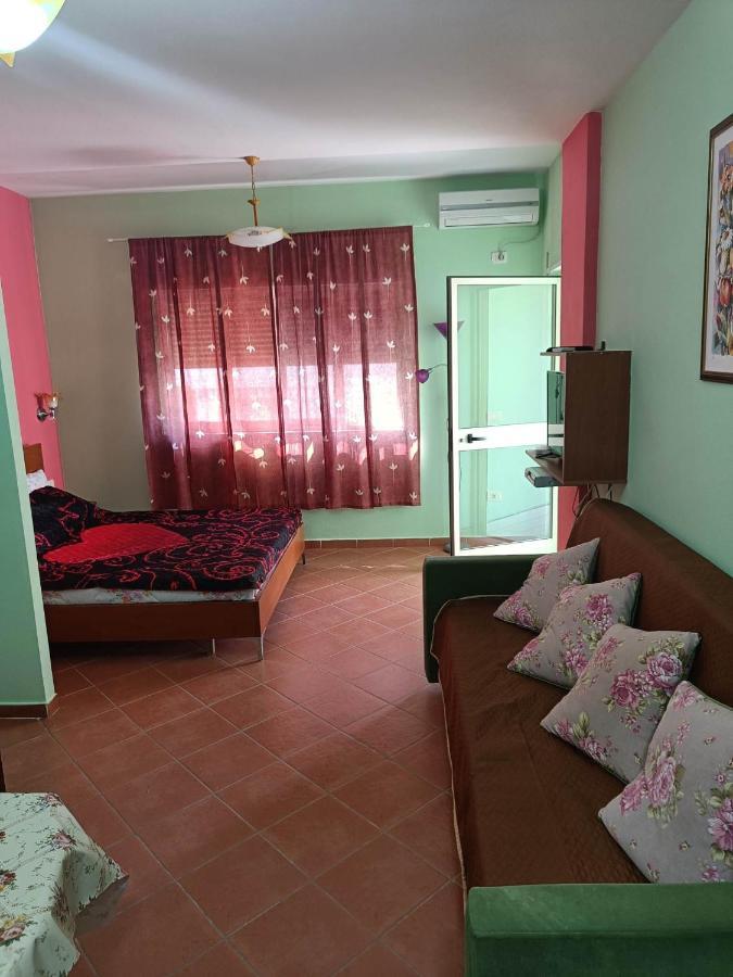 Aldom Apartments Durres Luaran gambar