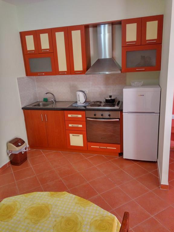 Aldom Apartments Durres Luaran gambar