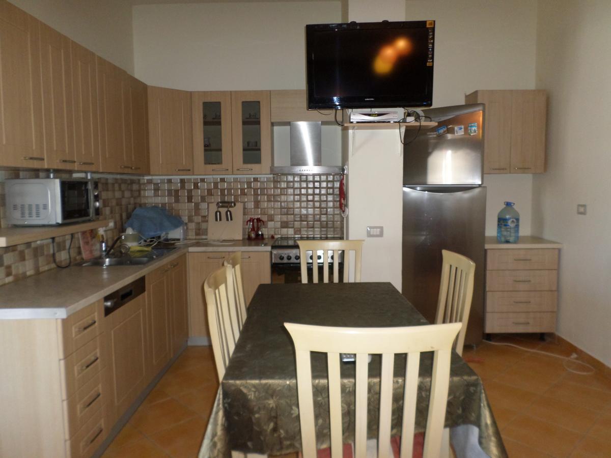 Aldom Apartments Durres Luaran gambar